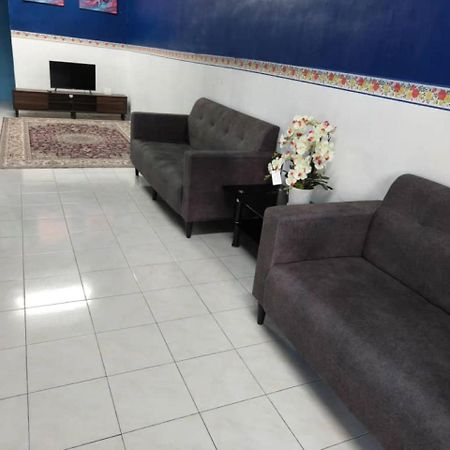 טנג'ונג מלים Mylittle Homestay מראה חיצוני תמונה
