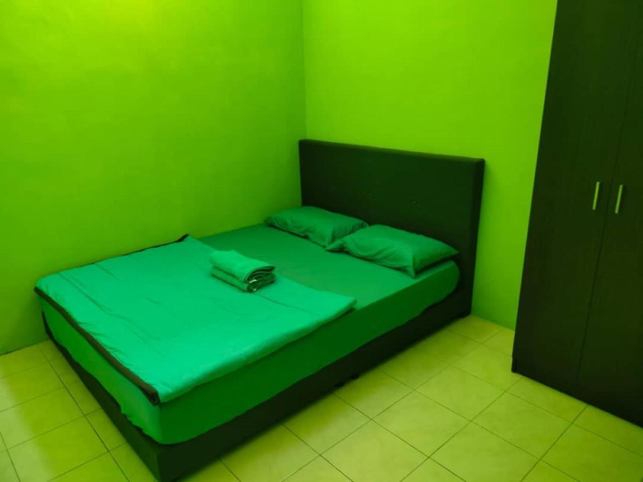 טנג'ונג מלים Mylittle Homestay מראה חיצוני תמונה